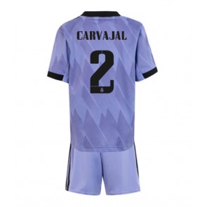 Real Madrid Daniel Carvajal #2 kläder Barn 2022-23 Bortatröja Kortärmad (+ korta byxor)